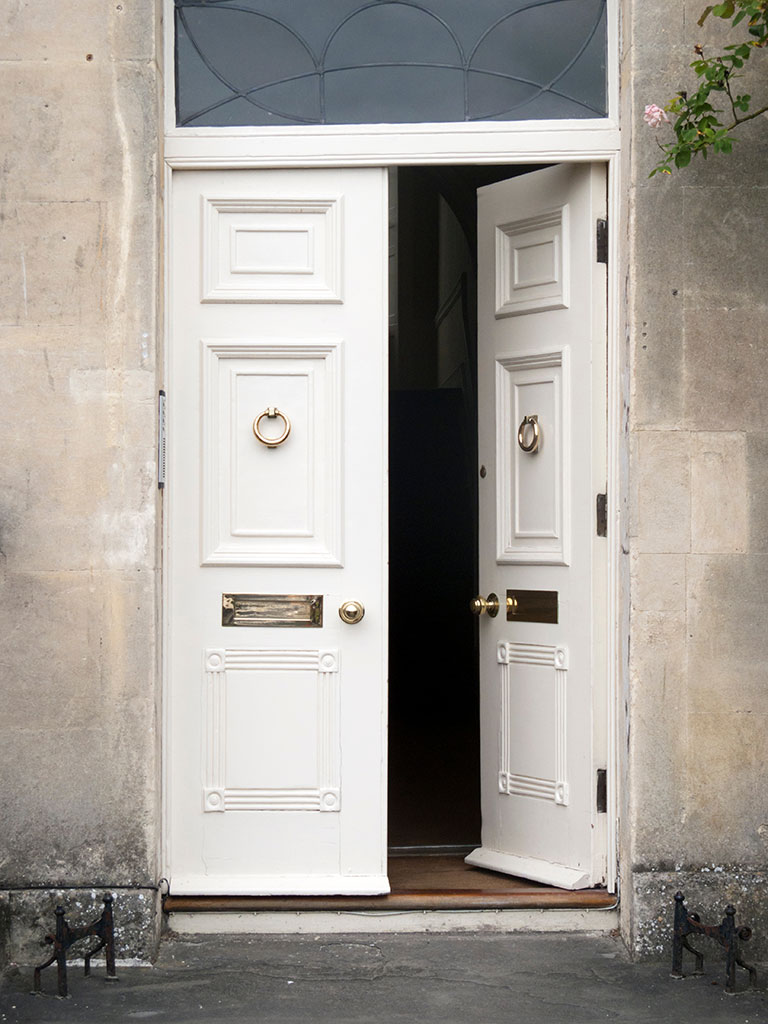 doors-story Double classic front doors one side open