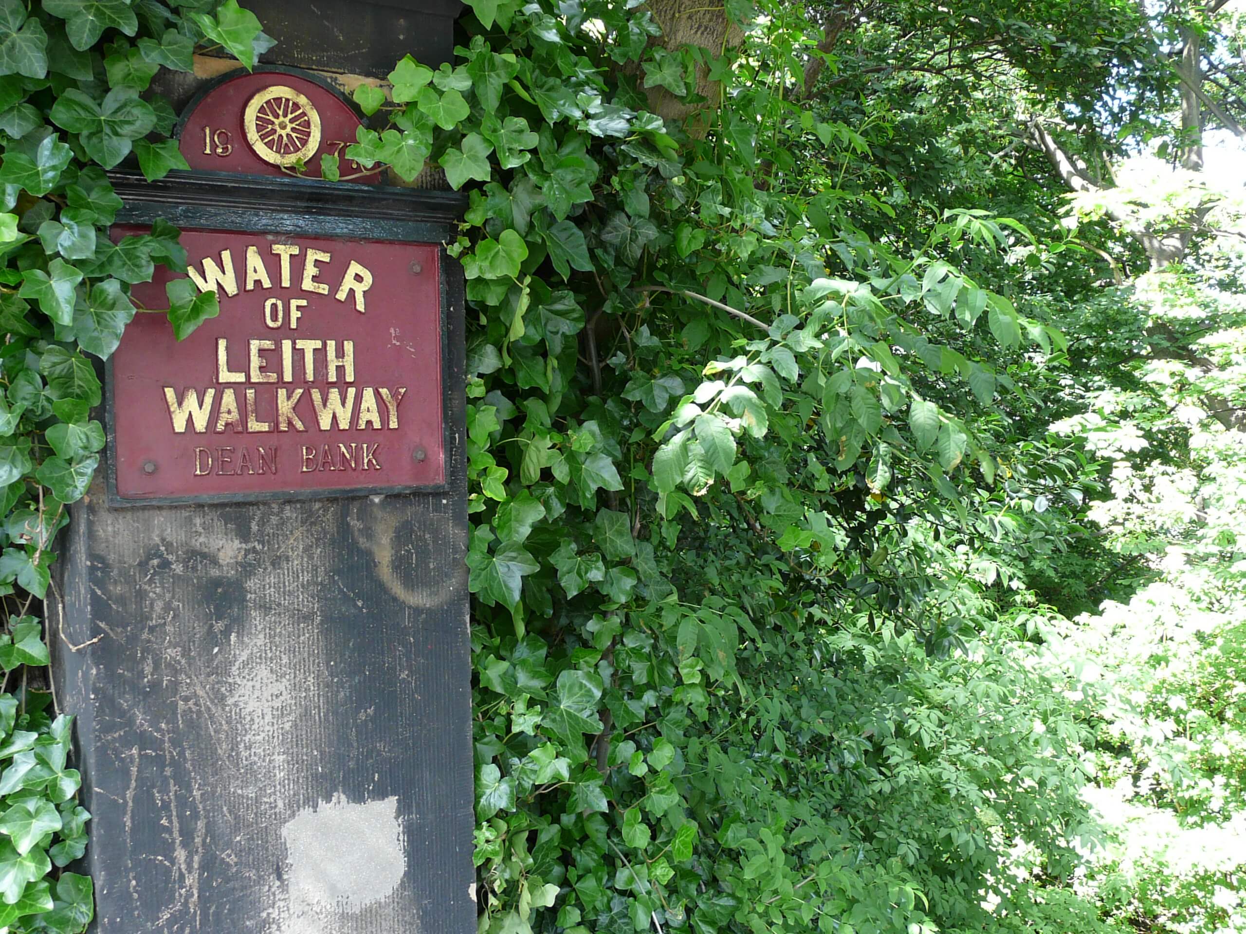 The Water of Leith Walkway © Norman Miller